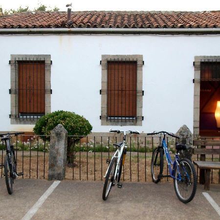 Casa Rural La Rana Nava de Francia Esterno foto
